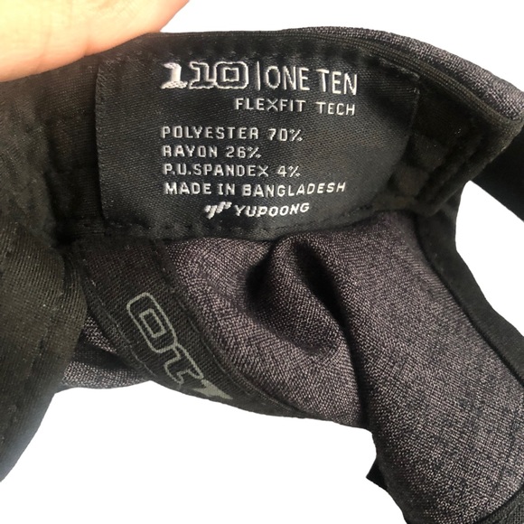 Vuori Performance Snapback Baseball Hat - Picture 6 of 6